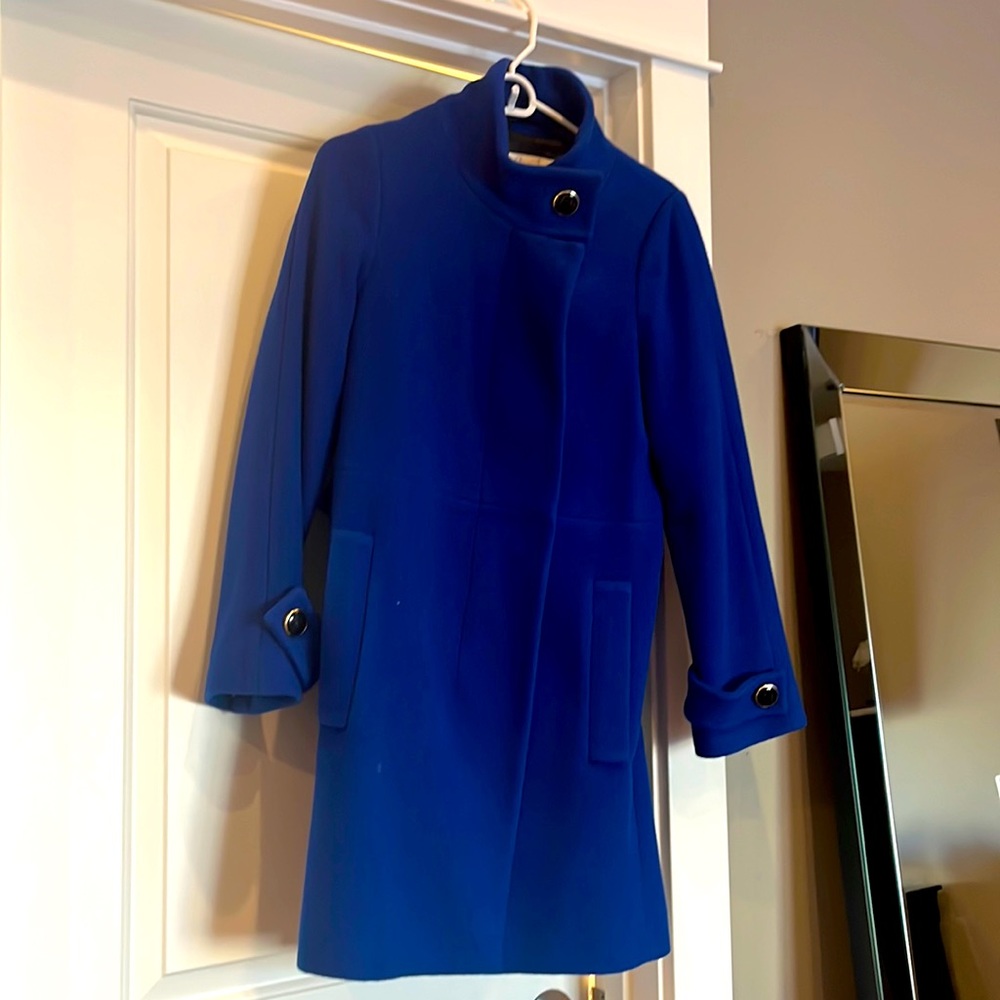 EUC trina Turk blue coat with gold details.